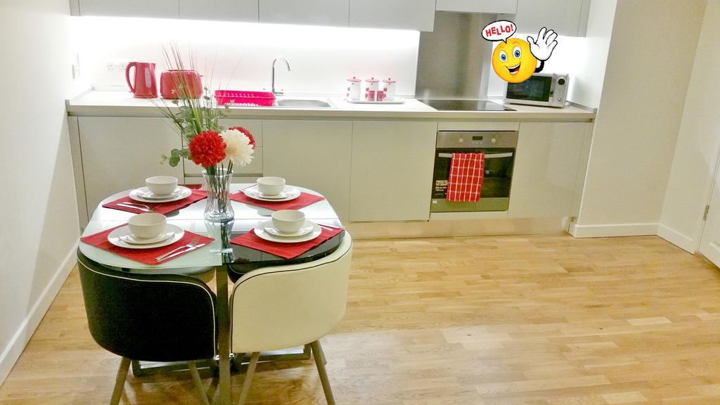 Kohinoor Serviced Apartments Τσέλμσφορντ Εξωτερικό φωτογραφία